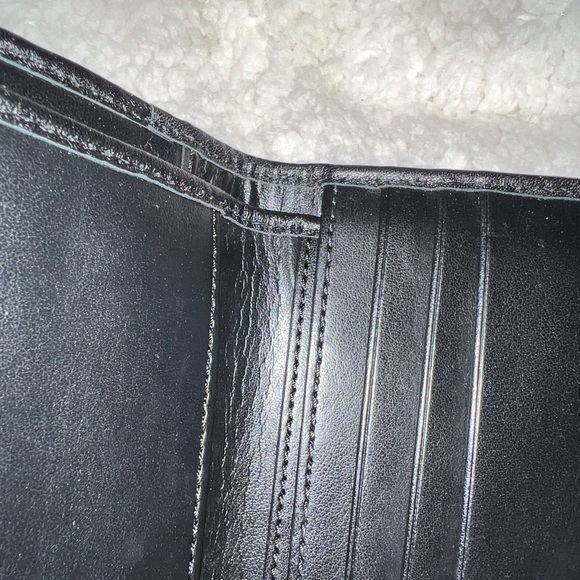 Coach NWT Signature Maggie Shoulder Bag w/matching Wallet - Picture 14 of 16